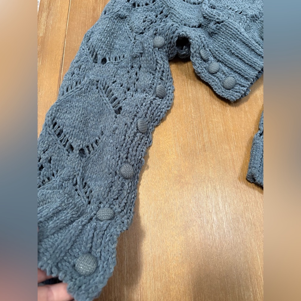 POL Green Knit Turtleneck Sweater - Picture 2 of 9